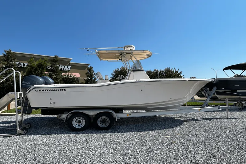 Slide: The Image of Grady-White Fisherman 257 2013 - 1