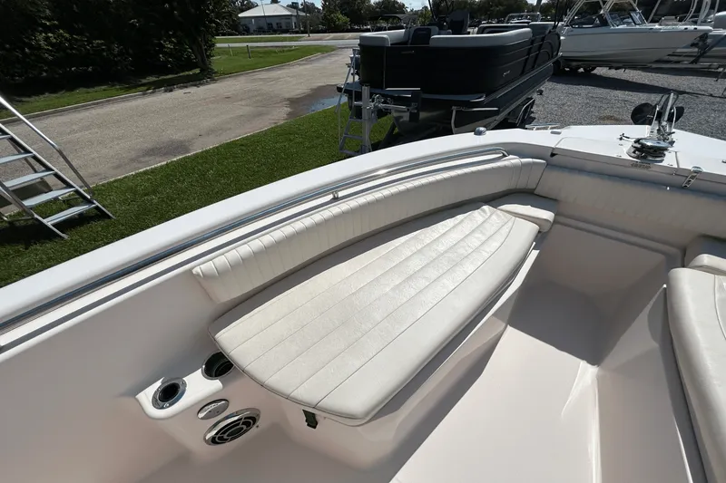 Slide: The Image of Grady-White Fisherman 257 2013 - 16