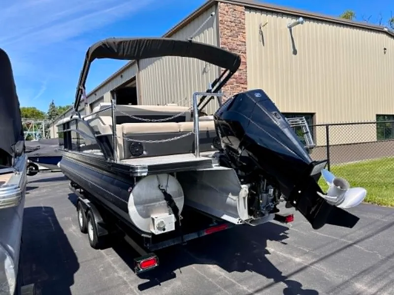 Slide: The Image of Barletta CABRIO 22UC 2020 - 2