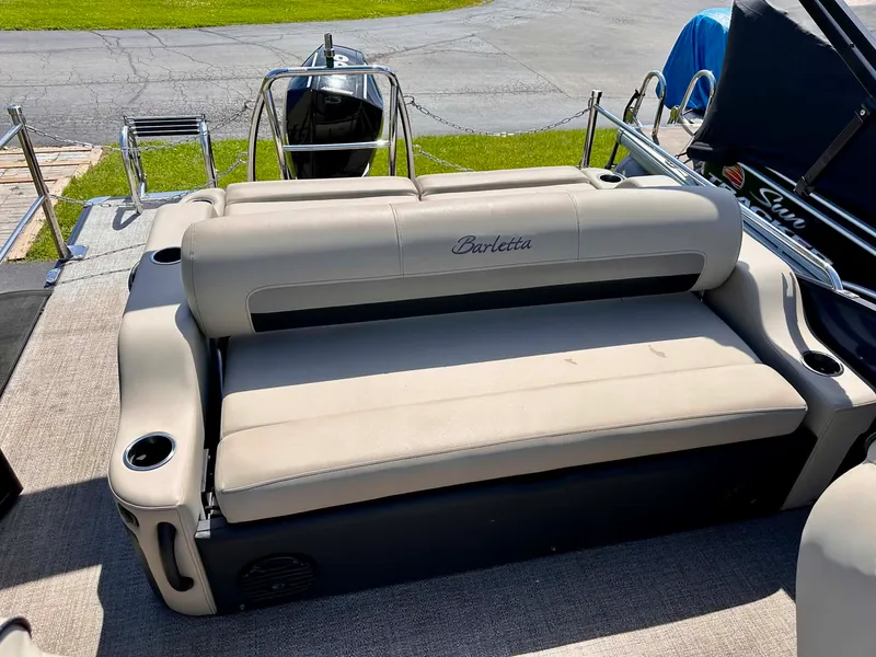 Slide: The Image of Barletta CABRIO 22UC 2020 - 25