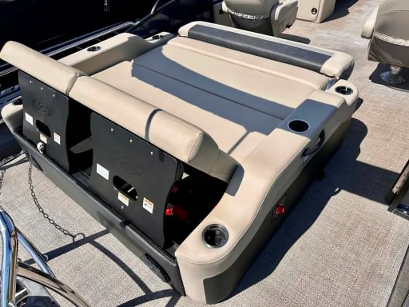 Slide: The Image of Barletta CABRIO 22UC 2020 - 9