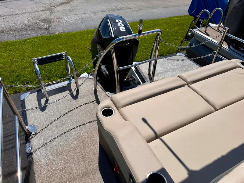 Slide: The Image of Barletta CABRIO 22UC 2020 - 23