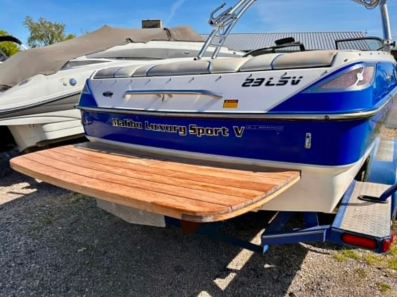 The Image of Malibu SUNSCAPE 23LSV 2004 - 0