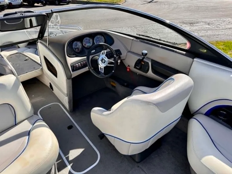 Slide: The Image of Malibu SUNSCAPE 23LSV 2004 - 12
