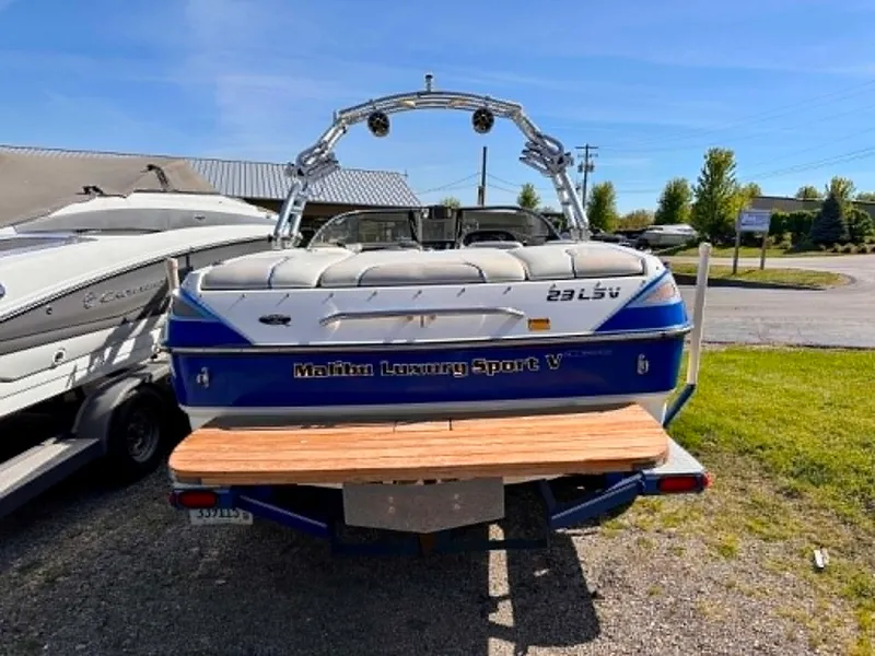 Slide: The Image of Malibu SUNSCAPE 23LSV 2004 - 24