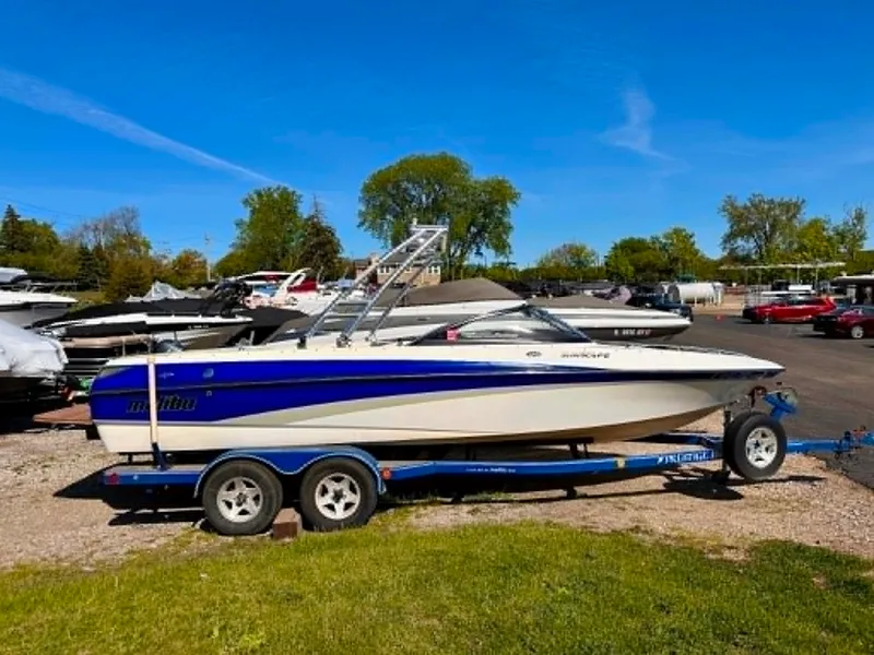 Slide: The Image of Malibu SUNSCAPE 23LSV 2004 - 31
