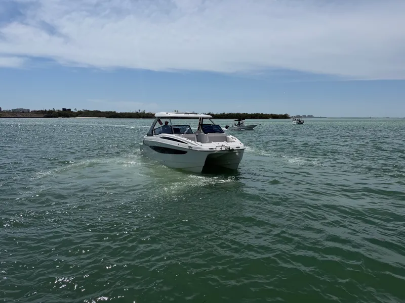 Slide: The Image of Aquila 32 SPORT 2024 - 3