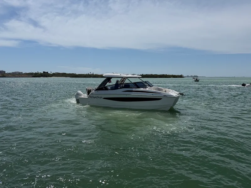 Slide: The Image of Aquila 32 SPORT 2024 - 4