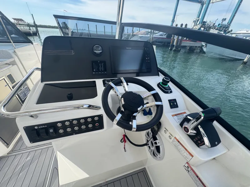 Slide: The Image of Aquila 32 SPORT 2024 - 18