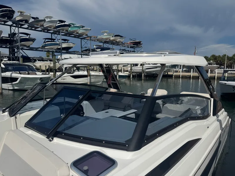 Slide: The Image of Aquila 32 SPORT 2024 - 10