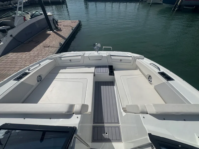 Slide: The Image of Aquila 32 SPORT 2024 - 15