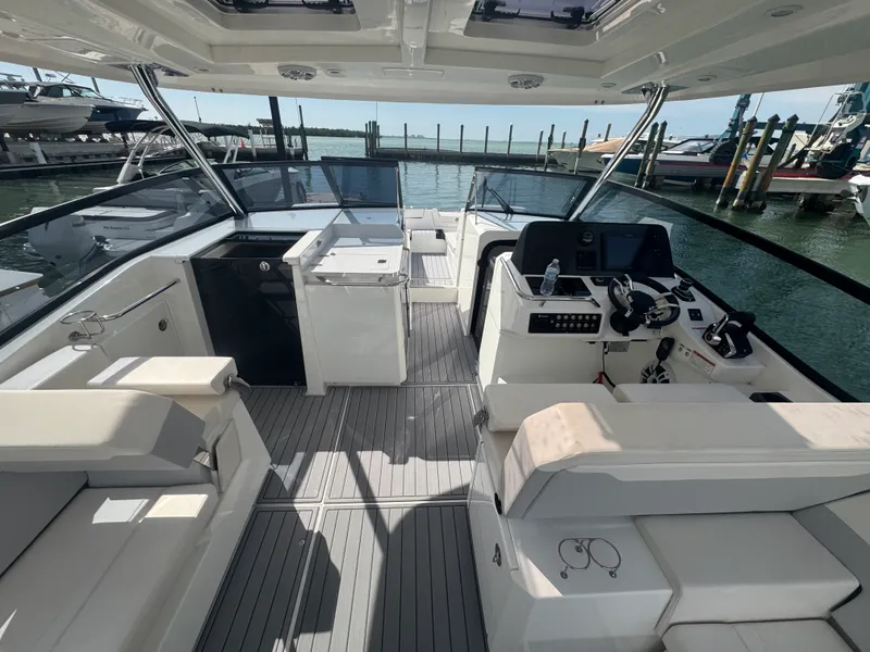 Slide: The Image of Aquila 32 SPORT 2024 - 13