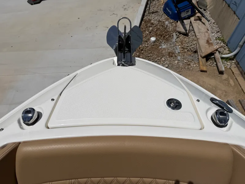 Slide: The Image of Sea Ray 280 SLX 2022 - 6