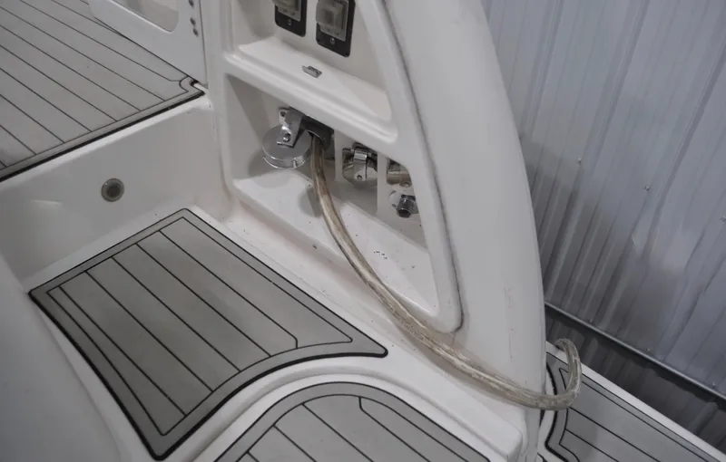 Slide: The Image of Tiara 5200 SOVRAN 2005 - 66