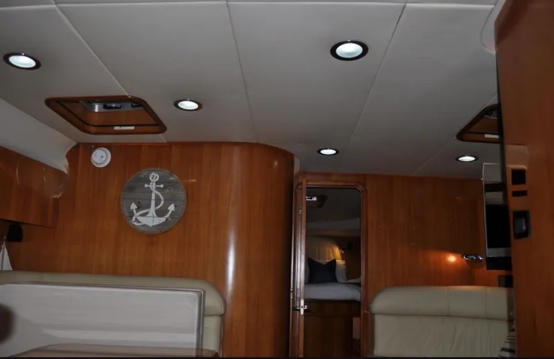 Slide: The Image of Tiara 5200 SOVRAN 2005 - 48