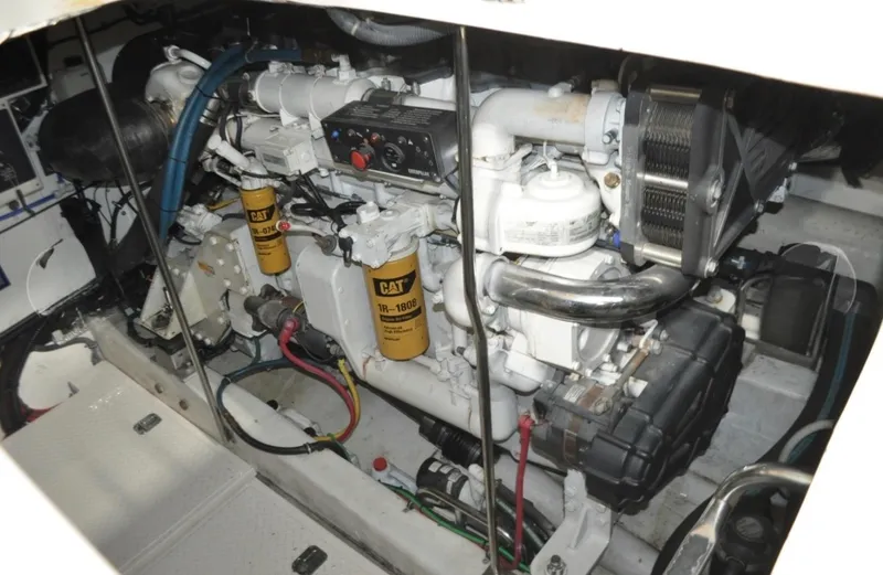 Slide: The Image of Tiara 5200 SOVRAN 2005 - 50
