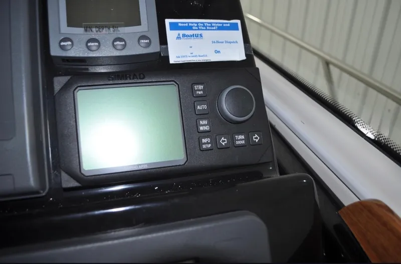 Slide: The Image of Tiara 5200 SOVRAN 2005 - 25