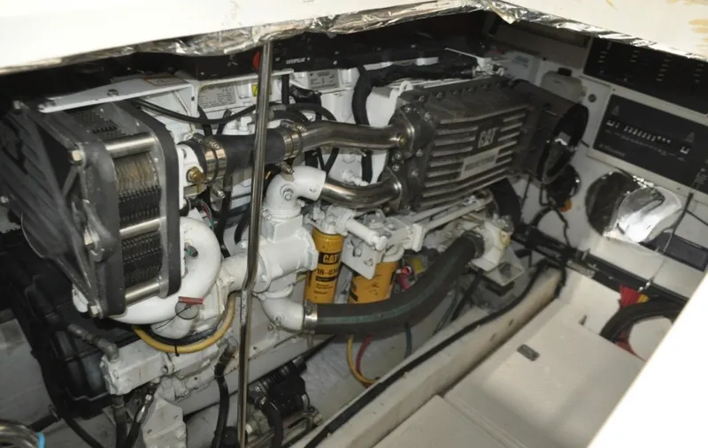 Slide: The Image of Tiara 5200 SOVRAN 2005 - 49