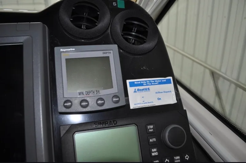 Slide: The Image of Tiara 5200 SOVRAN 2005 - 24