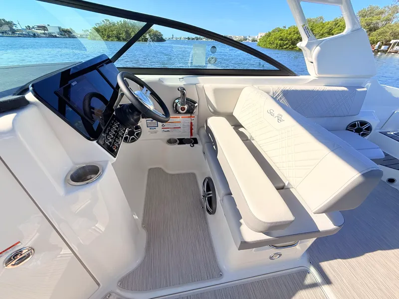 Slide: The Image of Sea Ray SDX 270 Outboard 2027 - 37