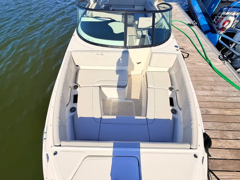 Slide: The Image of Sea Ray SDX 270 Outboard 2027 - 58