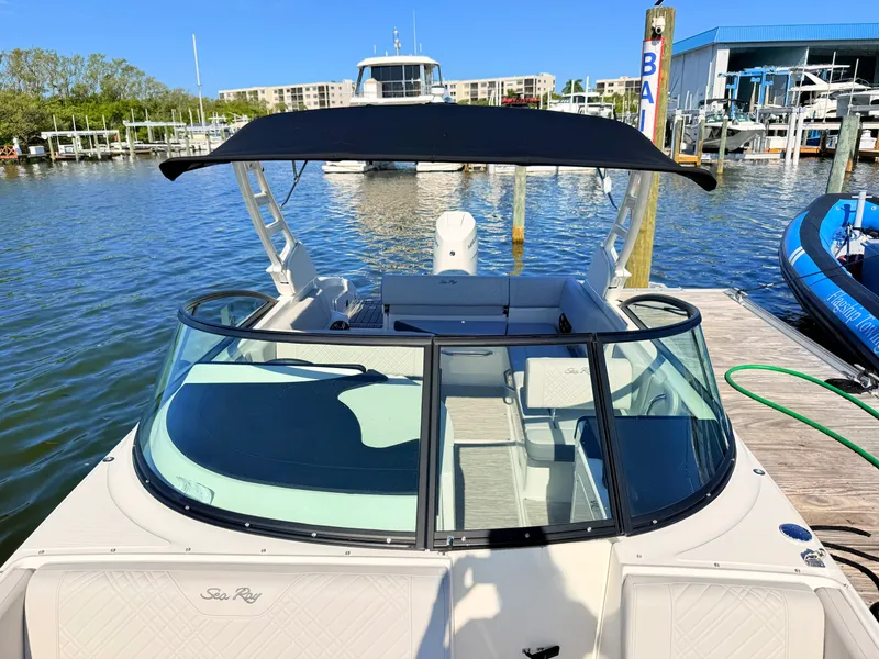 Slide: The Image of Sea Ray SDX 270 Outboard 2027 - 57