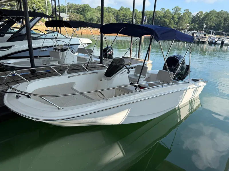 The Image of Boston Whaler 160 Super Sport 2026 - 0