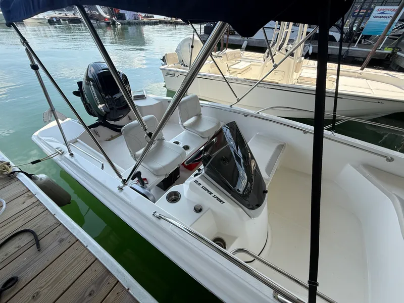 Slide: The Image of Boston Whaler 160 Super Sport 2026 - 3