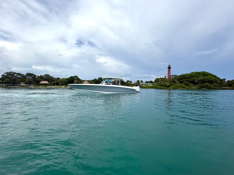 Slide: The Image of Boston Whaler 380 Outrage 2026 - 2