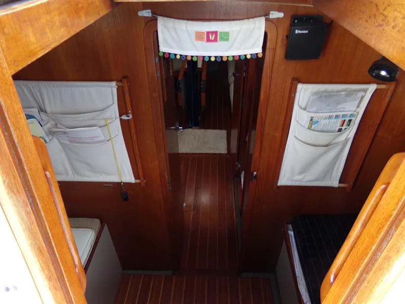 Slide: The Image of C&C 38 1980 - 16