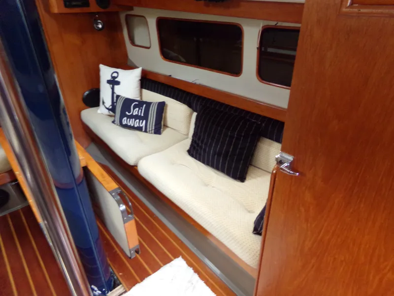 Slide: The Image of C&C 38 1980 - 25