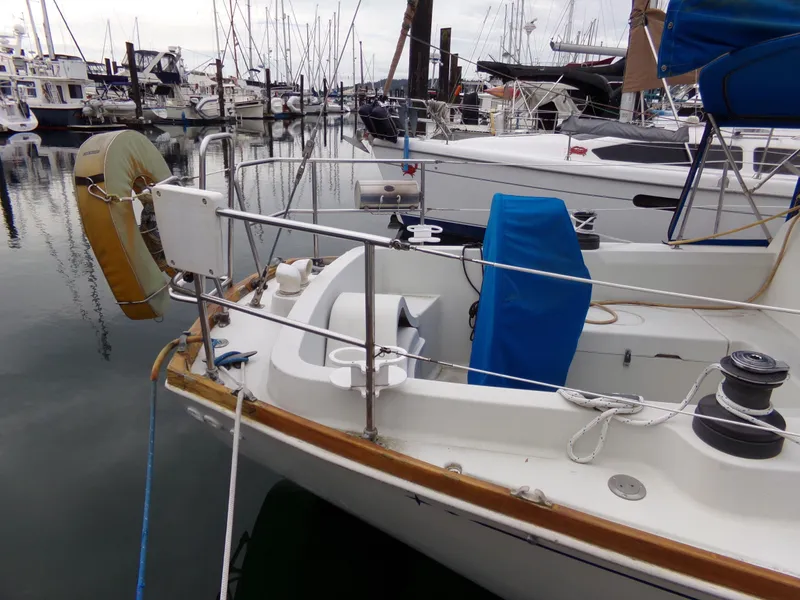 Slide: The Image of C&C 38 1980 - 6