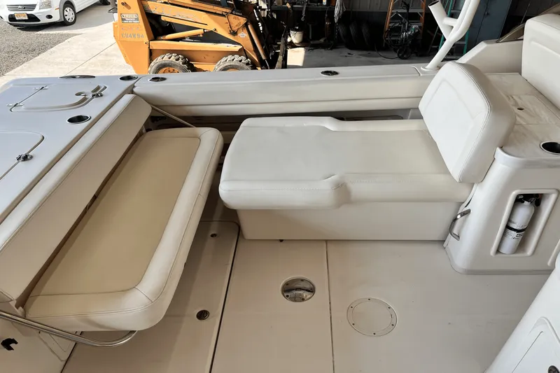 Slide: The Image of Grady-White 307 FREEDOM 2017 - 11