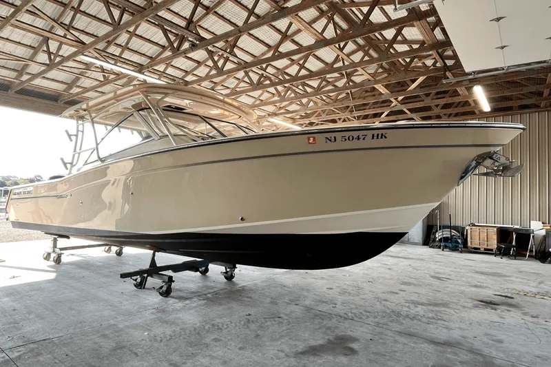 Slide: The Image of Grady-White 307 FREEDOM 2017 - 5