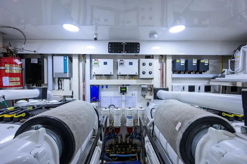 Slide: The Image of Ocean Alexander 90 Skylounge Motoryacht 2013 - 108