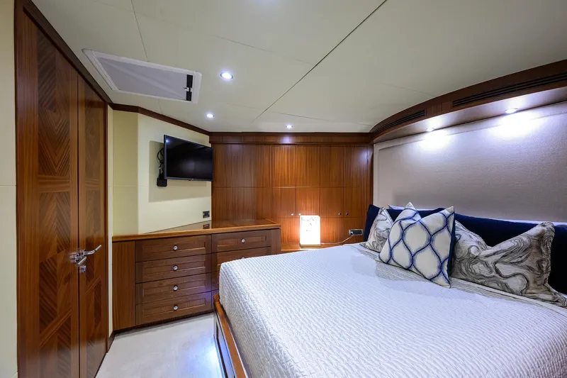 Slide: The Image of Ocean Alexander 90 Skylounge Motoryacht 2013 - 123