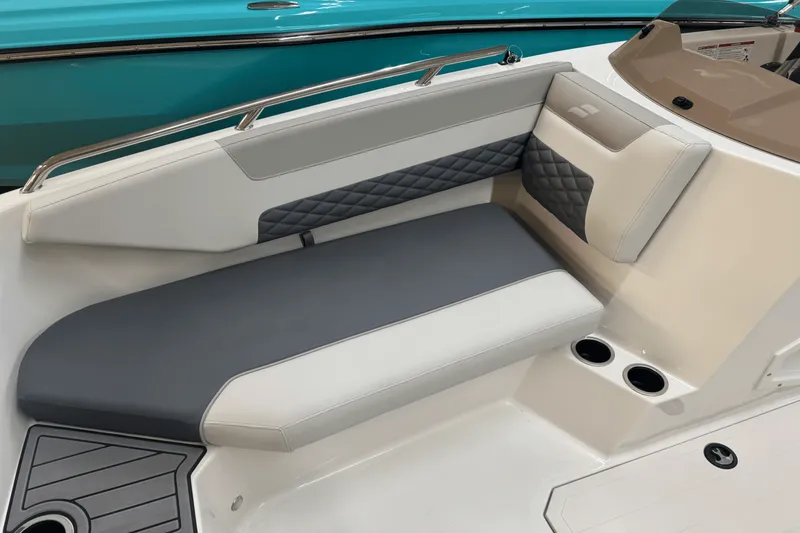 Slide: The Image of Starcraft SVX 171 OB 2026 - 14