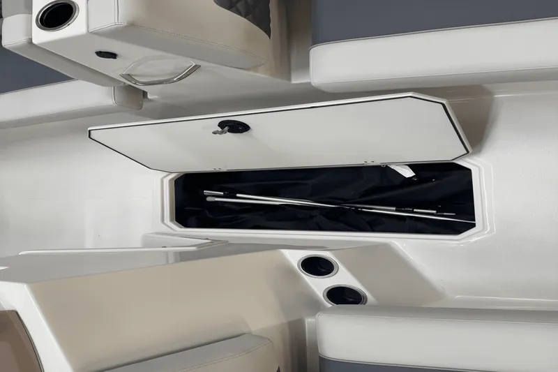 Slide: The Image of Starcraft SVX 171 OB 2026 - 15