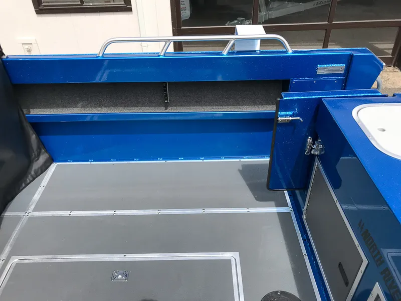 Slide: The Image of North River 21 Seahawk 2026 - 16