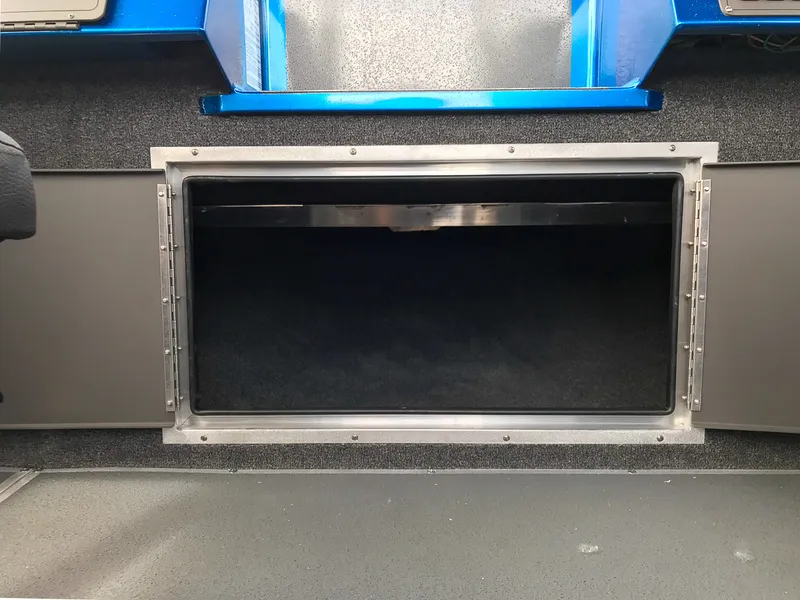 Slide: The Image of North River 21 Seahawk 2026 - 7