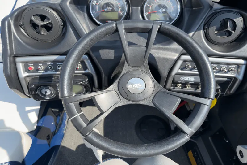 Slide: The Image of Axis A20 2015 - 15