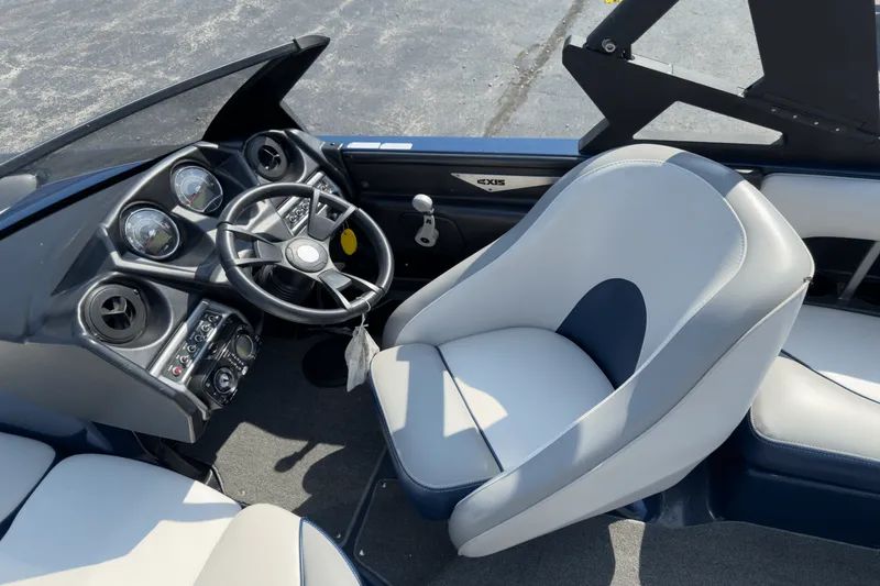 Slide: The Image of Axis A20 2015 - 9