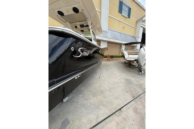 Slide: The Image of Scout 305 LXF 2021 - 7