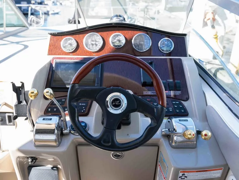 Slide: The Image of Sea Ray 310 SUNDANCER 2007 - 15