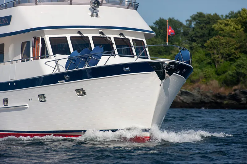 Slide: The Image of Outer Reef CLASSIC 70 MOTOR YACHT 2013 - 75