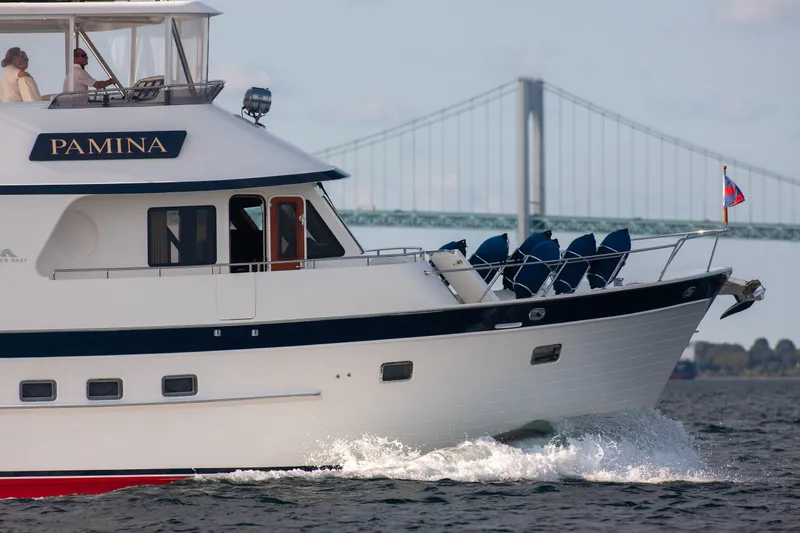 Slide: The Image of Outer Reef CLASSIC 70 MOTOR YACHT 2013 - 78