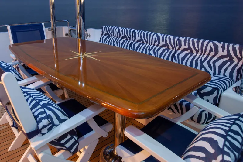 Slide: The Image of Outer Reef CLASSIC 70 MOTOR YACHT 2013 - 13
