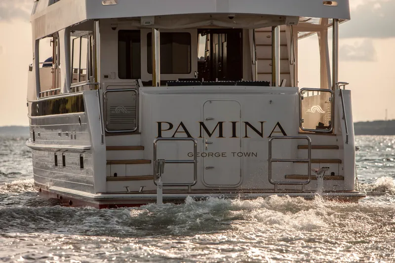 Slide: The Image of Outer Reef CLASSIC 70 MOTOR YACHT 2013 - 70