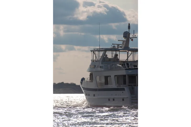 Slide: The Image of Outer Reef CLASSIC 70 MOTOR YACHT 2013 - 71