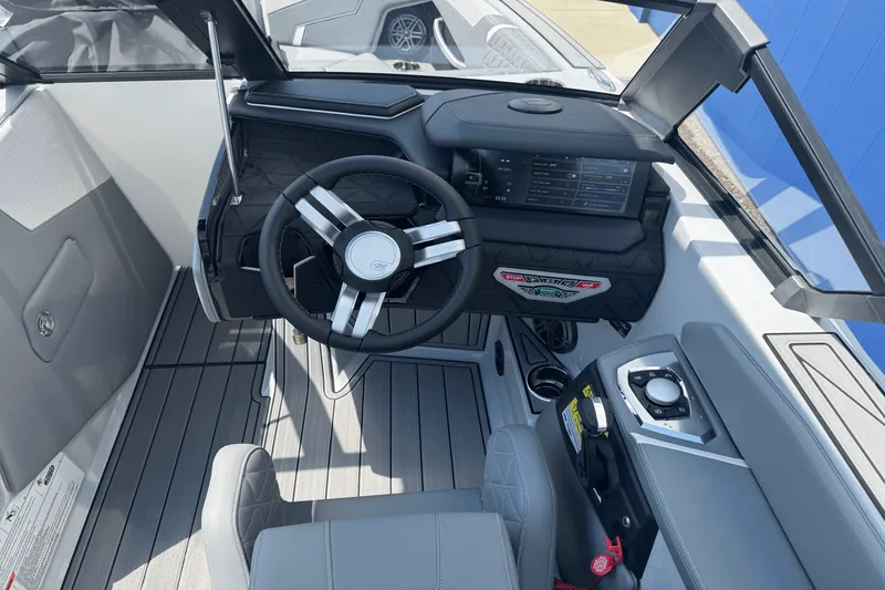 Slide: The Image of Nautique GS24SUPER AIR 2026 - 32